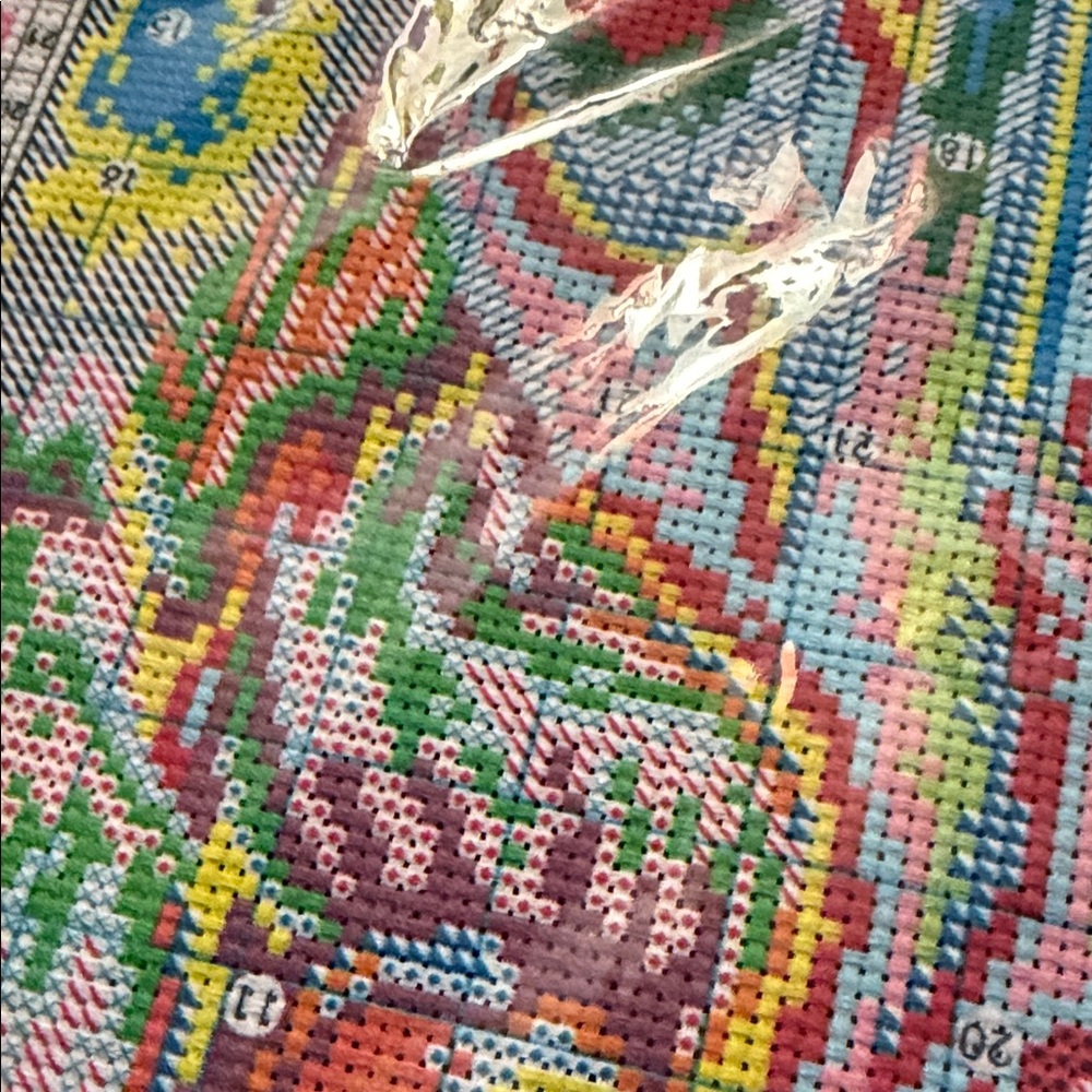 Disney Lady and the Tramp Dog-Themed Cross Stitch Kit NEW - Picture 2 of 4